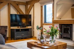Beautiful Oak-Framed Devon Escape near Dartmouth