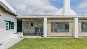 Zandtorini Seaside Cottage