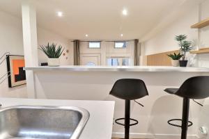 Charming 17 m studio A cozy retreat for two in the heart of Villeurbanne