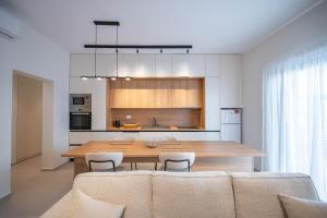 Michail Old Harbour Residence