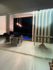 Casa Luxuosa em condomínio de alto padrão