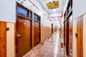 Hotel O VIRAAJ HOTEL
