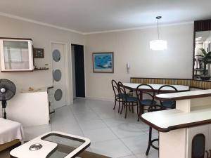 Apartamento aconchegante na praia da Enseada