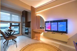 Own the Moment by Blvd 41B7 - Modern Cozy Apartment in Pipera