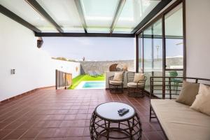 Sea Breeze Jarea by Escape Home