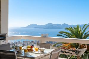 2-Br Panoramic Views Top Floor Cannes