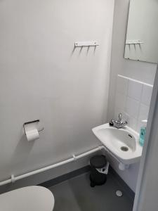 Kotimaailma - kolmio Kotkasta