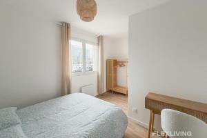 Ideal T5 in the 15th district of Paris