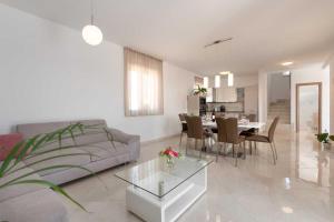 Villa Karla near Pula for 8 persons with private pool, kids playground & pet friendly