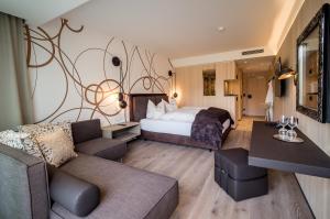 Boutiquehotel WEINSPITZ & Weingut STRAWANZER Donabaum