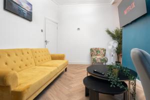 Exotic 4BD - Etihad, Coop Arena - Outdoor Dinning