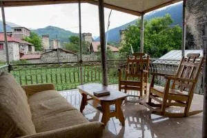 Guesthouse Ori Beli in Mestia - Mestia