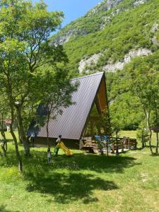 Family S house - Komarnica