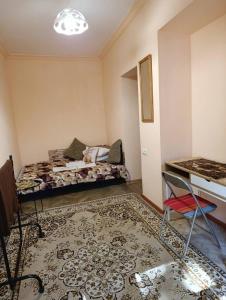 Karola Szymanowskiego 4 Home