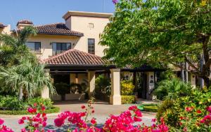 Casa Serena Luxury Retreat in Reserva Conchal