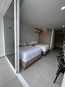 Frente al mar ,vista panoramica, acceso a la playa