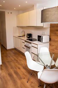 DragonTree Barcelona - apartamentos turisticos 5 min from the BEACH