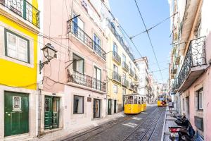 cozy apartment in Bica