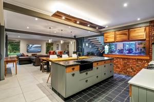 The Tree House Accommodation