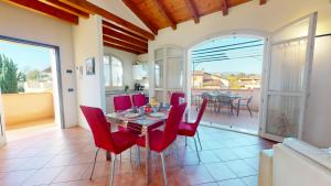 Borgo del Torchio C8 ByBookinggardalake