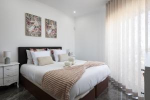 Espadarte - Sea view by HD