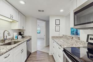 Forest Beach Villas 100