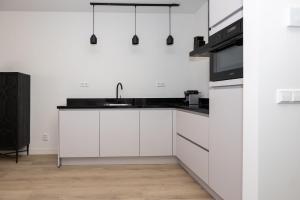 Hoorn Centre , 1 bed appartement, Amber