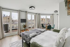 Lavie Maison Private Terrace & Air Conditioning