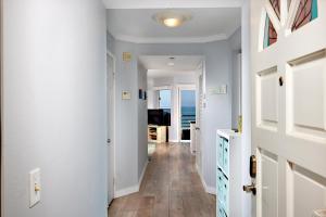 501P-5 Panoramic Ocean & Pier Views