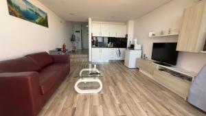 Sunny Pearl Apartment