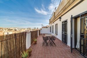 Guest Ready‑Bright & Stylish Flat with 3 Terraces