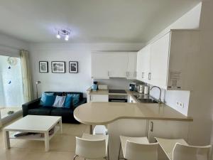 First Line to Sea, Apartment in Verdemar Nerja with Pool and Sea Views