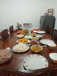 SR HOME STAY & ENTIRE PLACE GAMPOLA TOWN KANDy 2
