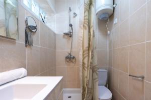 WELCS APARTAMENTOS FALCONERA con piscina