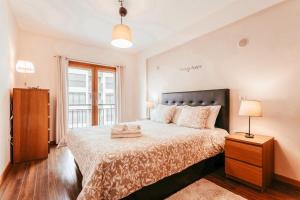 Modern & Elegant 2 bedroom in Amadora by GT House