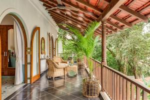 La Dona by The Blue Kite - 4BHK Private Pool Villa in Assagao with Garden, Balcony, Caretaker & Spacious Living Area