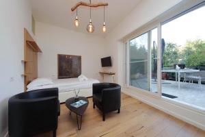 Vatican Garden Studio by Flatinrome