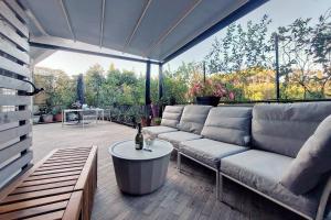 Vatican Garden Studio by Flatinrome