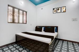 SPOT ON by OYO Ajay Hotel Phulpur Railway station