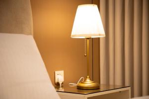 Jeddah Modern 1BR by Aisha Near Airport with Private Parking