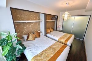 関空直通 - KIX Direct, Dotonbori 15m, USJ 30m, MAX 5 - XS49