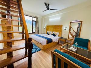 RV's Urban Nest - The City center Hotel