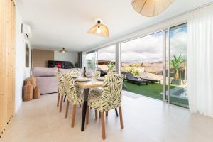 Villa Trilux, Piscina privada climatizada, Jacuzzi, BBQ