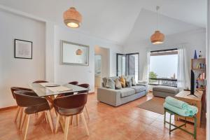 VILLA OLIVA, private villa in Playa Blanca