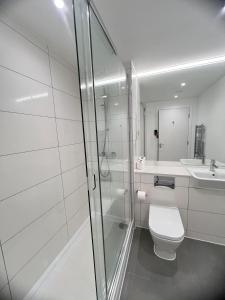 2 Bedroom Brentford