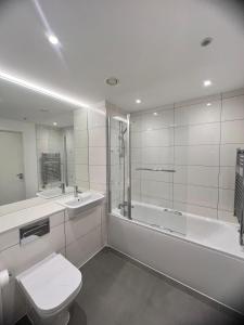 2 Bedroom Brentford