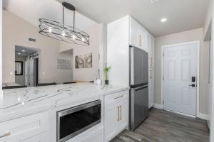 Zen Den Hot Tub Misters Hiking Bikes Park