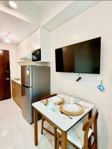 Bright Minimalist Studio with Balcony