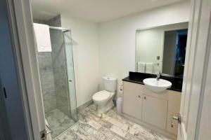 City Lights Escape 2BR near South Bank