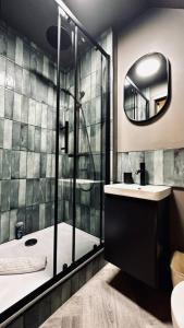 Modern 3BR Smart Home